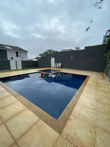 Imóvel para venda tem 133 m2 com 3 suítes em São Marcos - Macaé - RJ