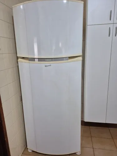 Geladeira 110 volts