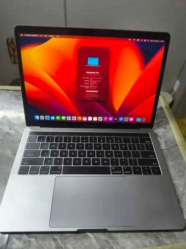 MacBook Pro 2017 touchbar