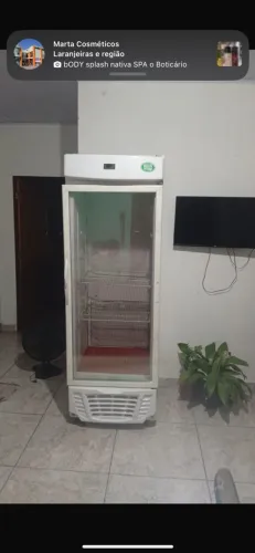 Freezer expositor