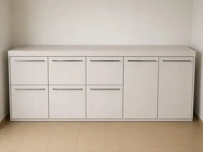 Balcão MDF com 6 Gavetas e 2 Portas