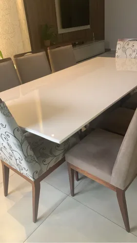 Mesa Jantar