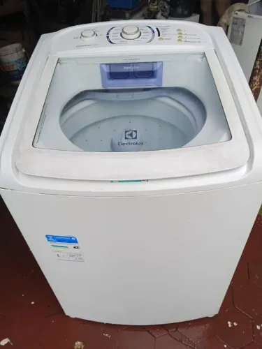 Vendo máquina Electrolux 15kg