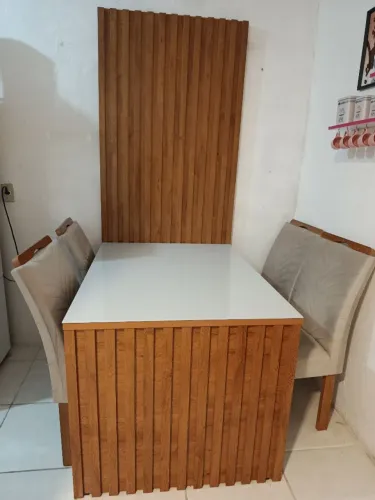 Mesa de 4 cad