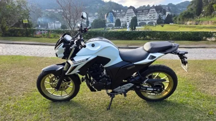 FZ25 ABS - 25/25 - EXCELENTE ESTADO