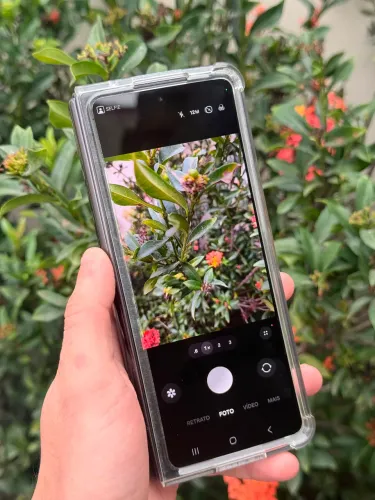 Samsung galaxy Z Fold 4