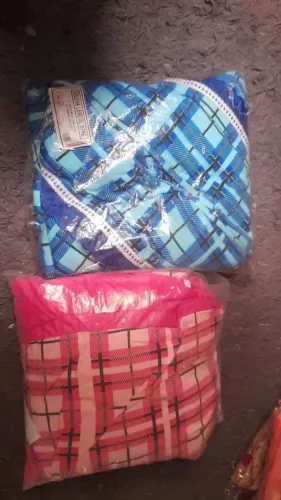 Colcha de casal com babado