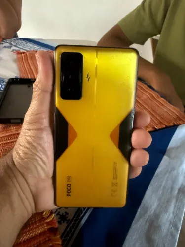 Poco F4 GT 