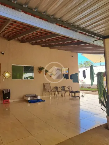 CASA A VENDA NO SETOR LAGOA QUENTE codigo: 363062