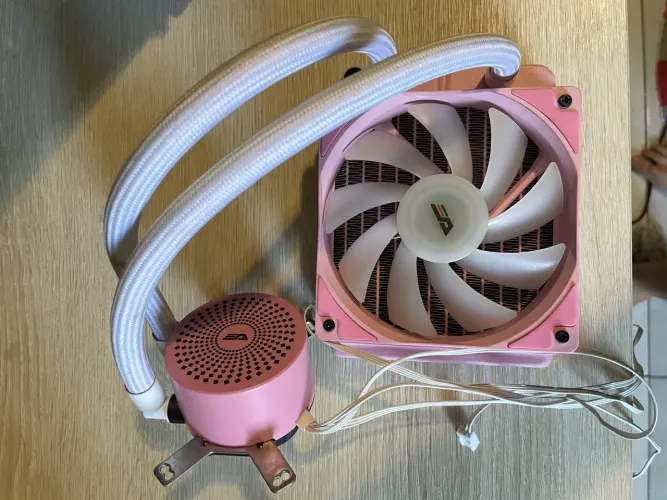 Water Cooler Dark Flash RGB