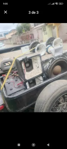 Som de mala de carro