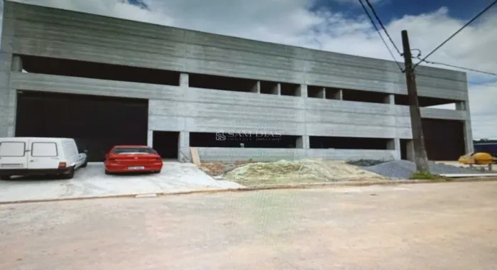 Galpão em Cotia para locação com 650 m²