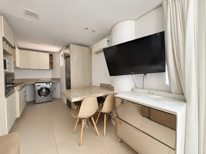 Studio no New Corporate | Pronto para Investir