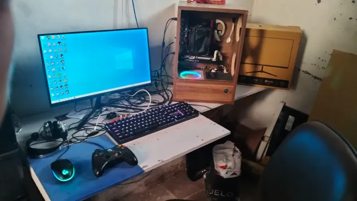 Pc gamer Xeon 2680 v4+placa Rs9+16gb ddr4 2x8 2400+GTX 1660 ti só amanhã 2 mil
