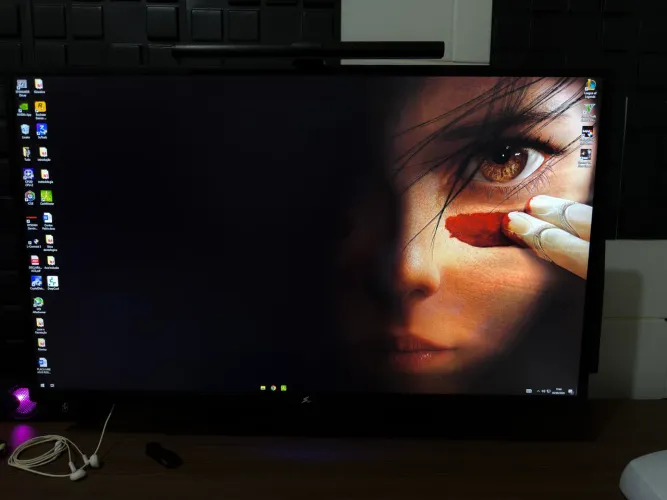 MONITOR SUPERFRAME PRECISON ULTRA QHD