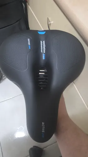 Selim bicicleta novo