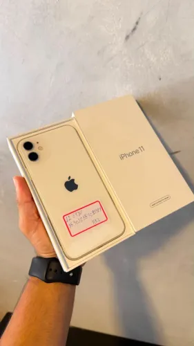iPhone 11 64GB 79%?