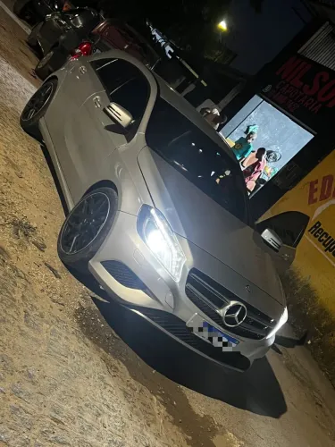 Mercedes-Benz Classe A 200 1.6 TB 16V Urban 156cv Aut. 2013