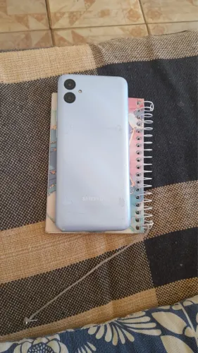 Celular A04E parcelado no cartão com a taxa da maquininha