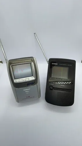 Mini TVs Portáteis Casio LCD Coloridas - Funcionando