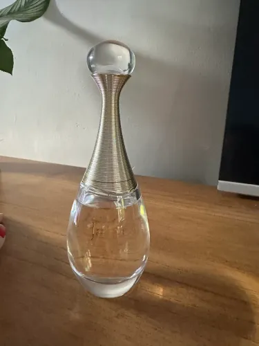 Perfume jadore