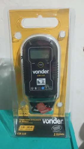 Carregado de bateria de carro e moto vonder novo nunca foi usado
