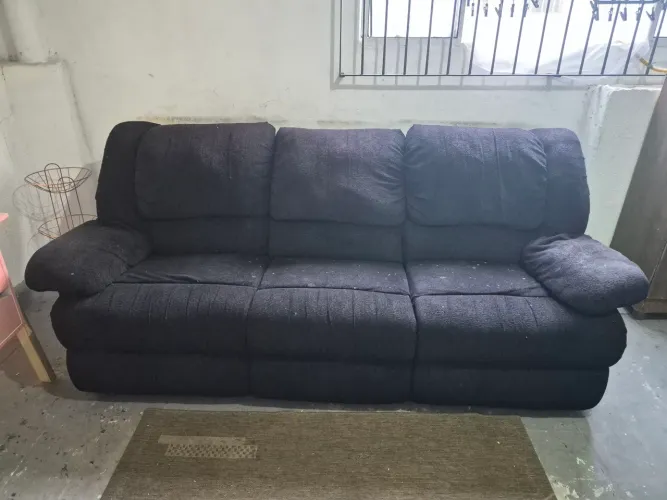 Sofá 3 lugares retrátil e reclinável