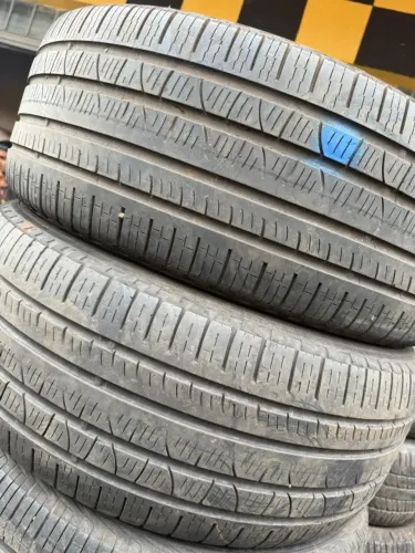 Pneu 255/55/19 Pirelli  70 % Vid