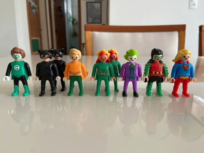 Troca Playmobil e Patrulha - Kinder Ovo