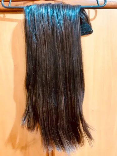 Vendo mega hair de topo fibra evolution morena iluminada liso com 200g e 65cm + brinde
