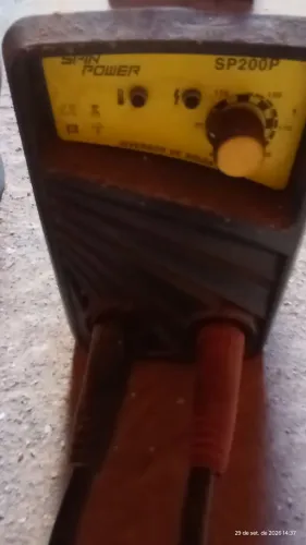 Inversora de solda 250a