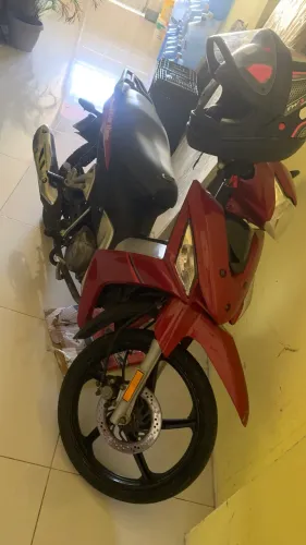 Moto toda boa para o dia a dia