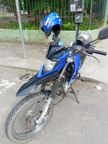 Vendo ou troco crosser