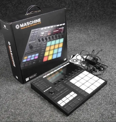 Native Instruments MASCHINE MK3 + Caixa Original - Excelente Estado