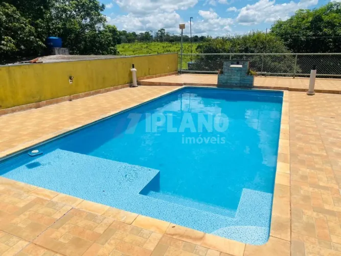 Casa Charmosa com Piscina e Área de Lazer em Brotas