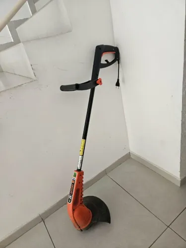 Máquina baixar mato