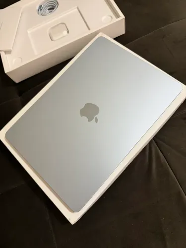 MacBook m5 16GB