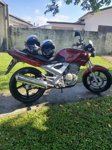 Moto twister 2003 otimo estado