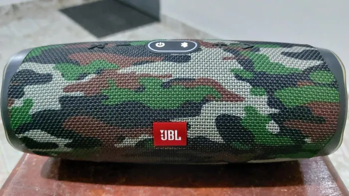 JBL Charge 4
