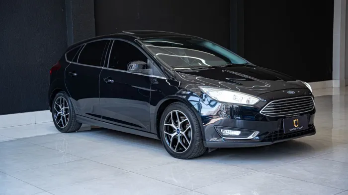 Ford Focus Titanium 2.0 16V Flex 5P Mec. 2018