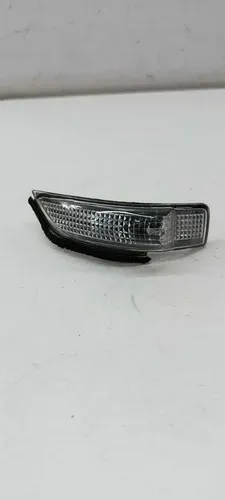 Lanterna Pisca Seta Retrovisor Yaris 19/25 Direita 0229400 1