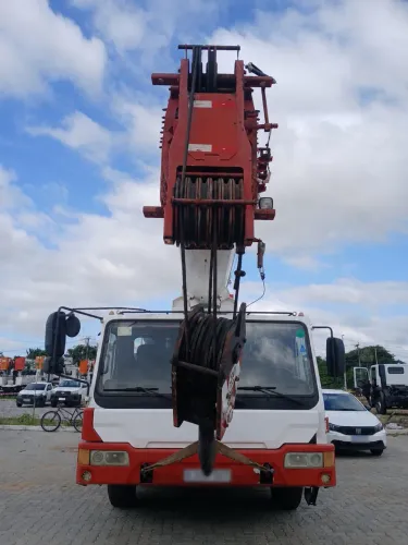 GUINDASTE SANY STC75