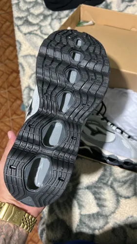 Mizuno beta 2 