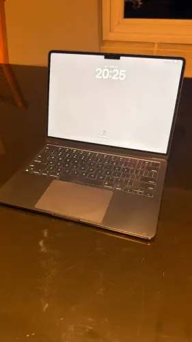 MacBook Air M2 13 8GB 256GB Space Gray