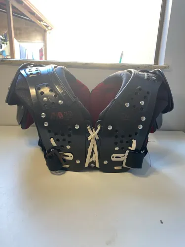 Shoulder Pad Schutt Mid Flex 2.0 36-38? (Youth Large)