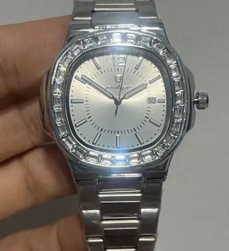 Relógio Prata Elegante