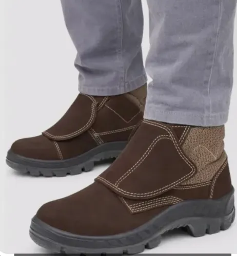 Botina de Segurança Masculina Marrom com Velcro e Solado Antiderrapante
