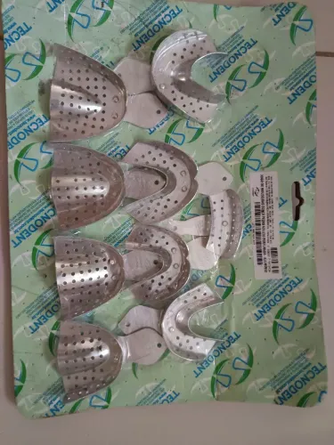 Jogo de moldeiras em alumínio adulto