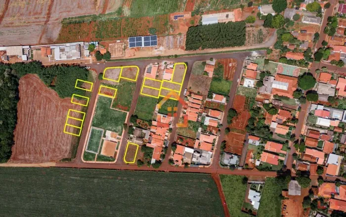 Terreno à Venda no Distrito de São Martinho com 465,35m², por R$ 91.000 - Rolãndia/PR