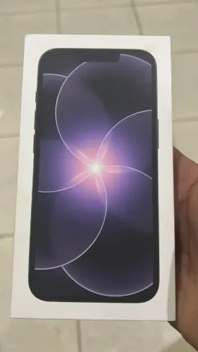 IPHONE 17E LACRADO 256GB